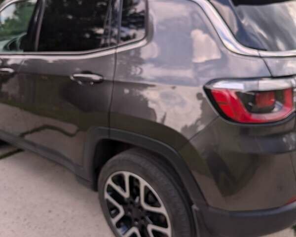 Сірий Джип Compass, об'ємом двигуна 2.36 л та пробігом 129 тис. км за 14800 $, фото 4 на Automoto.ua