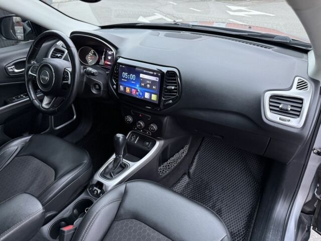 Серый Джип Компас, объемом двигателя 2.4 л и пробегом 105 тыс. км за 14950 $, фото 20 на Automoto.ua