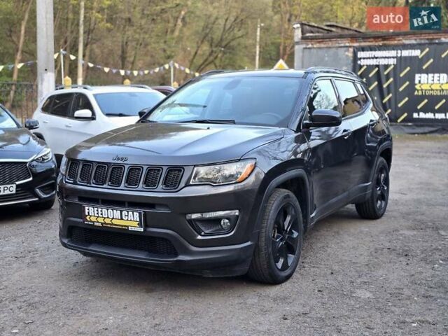 Сірий Джип Compass, об'ємом двигуна 2.36 л та пробігом 163 тис. км за 15000 $, фото 2 на Automoto.ua