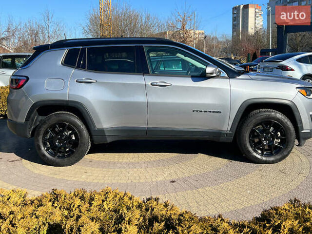 Сірий Джип Compass, об'ємом двигуна 2.4 л та пробігом 167 тис. км за 17700 $, фото 7 на Automoto.ua