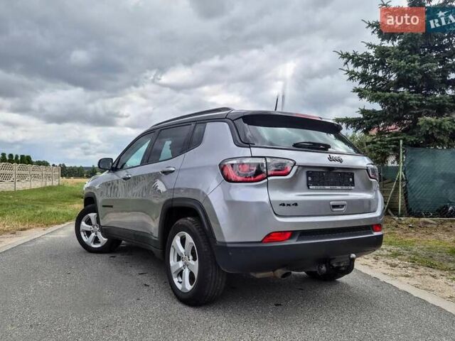 Серый Джип Компас, объемом двигателя 2.36 л и пробегом 155 тыс. км за 12300 $, фото 4 на Automoto.ua