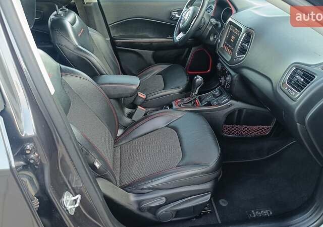 Серый Джип Компас, объемом двигателя 2.36 л и пробегом 95 тыс. км за 15158 $, фото 5 на Automoto.ua