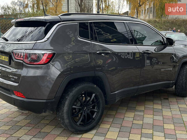 Сірий Джип Compass, об'ємом двигуна 2.36 л та пробігом 220 тис. км за 13800 $, фото 6 на Automoto.ua