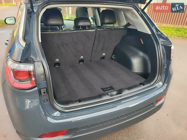 Серый Джип Компас, объемом двигателя 2.4 л и пробегом 102 тыс. км за 14300 $, фото 20 на Automoto.ua