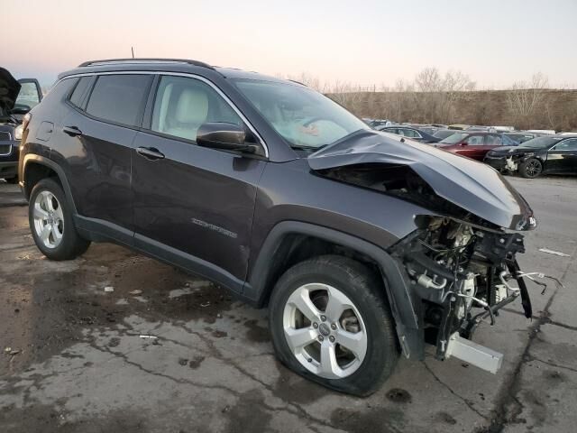 Сірий Джип Compass, об'ємом двигуна 2.4 л та пробігом 116 тис. км за 7300 $, фото 2 на Automoto.ua