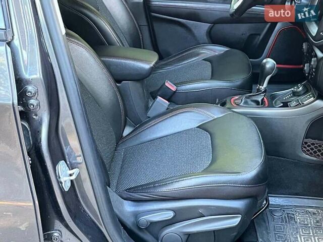 Серый Джип Компас, объемом двигателя 2.4 л и пробегом 128 тыс. км за 15490 $, фото 17 на Automoto.ua