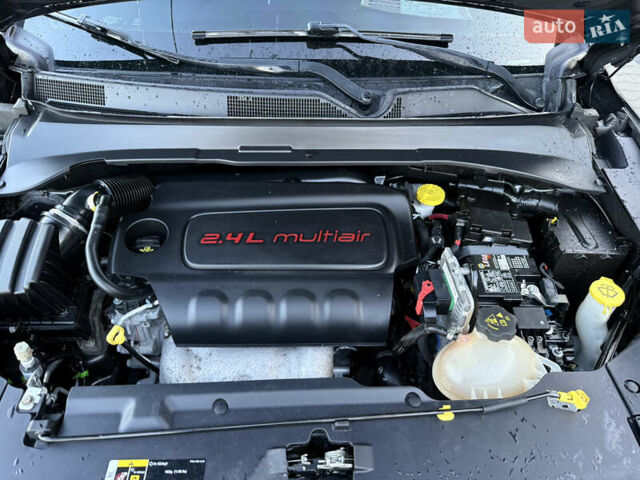 Серый Джип Компас, объемом двигателя 2.36 л и пробегом 69 тыс. км за 15800 $, фото 46 на Automoto.ua