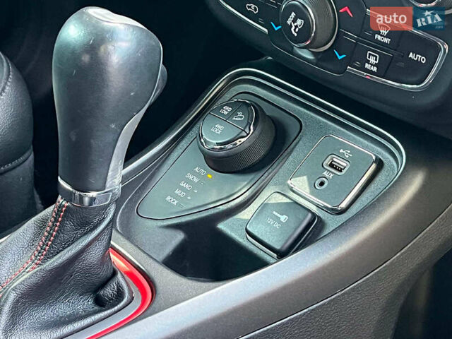 Сірий Джип Compass, об'ємом двигуна 2.4 л та пробігом 63 тис. км за 17990 $, фото 24 на Automoto.ua