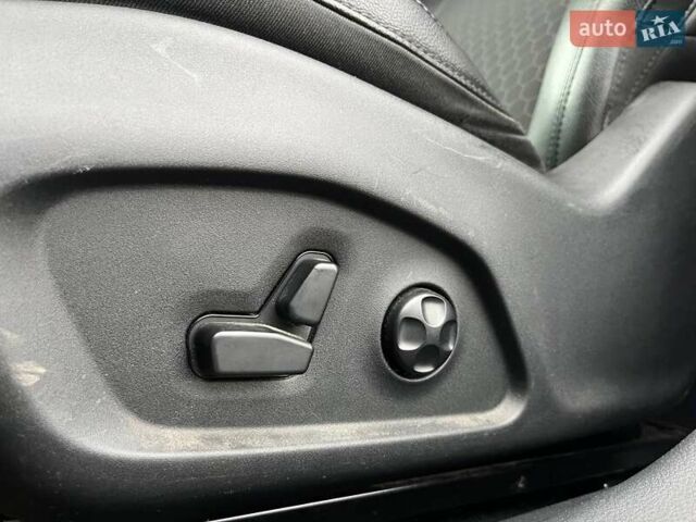 Сірий Джип Compass, об'ємом двигуна 2.36 л та пробігом 87 тис. км за 14990 $, фото 17 на Automoto.ua