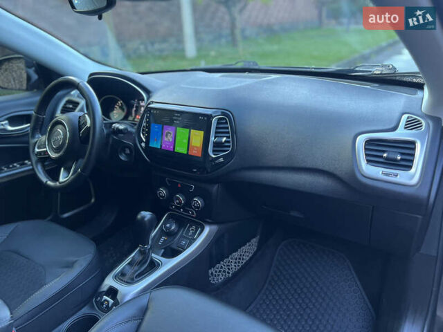 Сірий Джип Compass, об'ємом двигуна 2.36 л та пробігом 184 тис. км за 12900 $, фото 17 на Automoto.ua