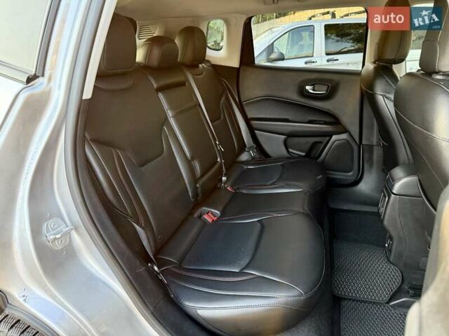 Сірий Джип Compass, об'ємом двигуна 2.36 л та пробігом 108 тис. км за 15500 $, фото 9 на Automoto.ua