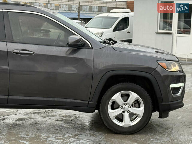 Серый Джип Компас, объемом двигателя 2.36 л и пробегом 230 тыс. км за 15999 $, фото 9 на Automoto.ua