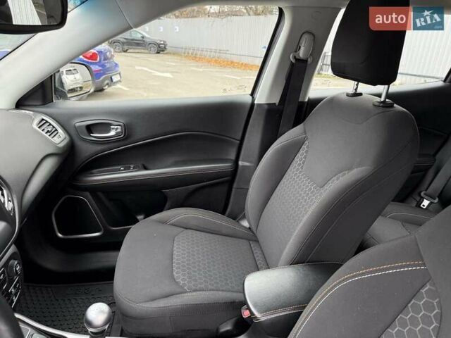 Сірий Джип Compass, об'ємом двигуна 2.4 л та пробігом 127 тис. км за 14900 $, фото 23 на Automoto.ua