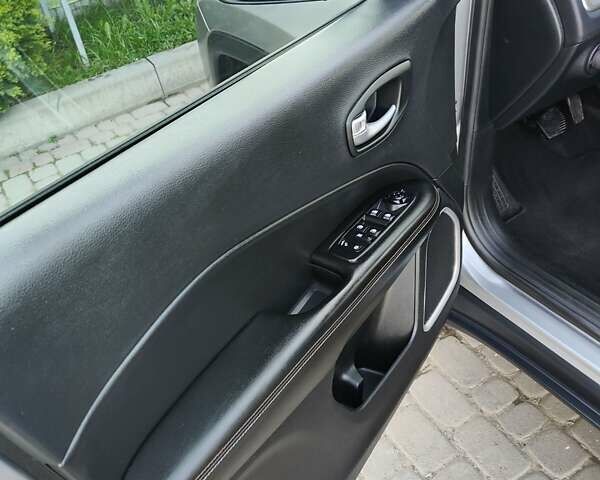 Серый Джип Компас, объемом двигателя 2.36 л и пробегом 173 тыс. км за 16500 $, фото 15 на Automoto.ua