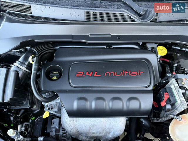 Серый Джип Компас, объемом двигателя 2.36 л и пробегом 69 тыс. км за 15800 $, фото 47 на Automoto.ua