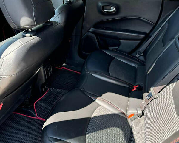 Сірий Джип Compass, об'ємом двигуна 2.36 л та пробігом 98 тис. км за 16500 $, фото 12 на Automoto.ua