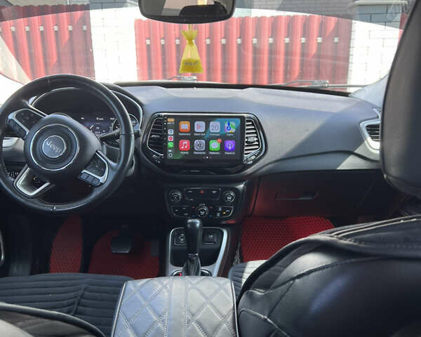 Серый Джип Компас, объемом двигателя 2.36 л и пробегом 120 тыс. км за 15600 $, фото 8 на Automoto.ua