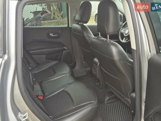 Серый Джип Компас, объемом двигателя 2.36 л и пробегом 155 тыс. км за 12300 $, фото 9 на Automoto.ua