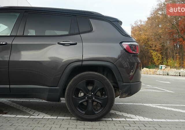 Серый Джип Компас, объемом двигателя 2.4 л и пробегом 164 тыс. км за 14000 $, фото 9 на Automoto.ua