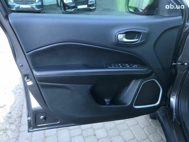 Серый Джип Компас, объемом двигателя 2.4 л и пробегом 96 тыс. км за 15290 $, фото 17 на Automoto.ua