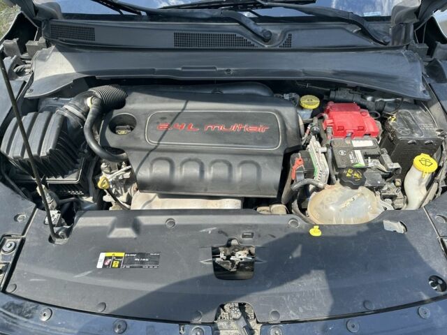 Серый Джип Компас, объемом двигателя 2.4 л и пробегом 135 тыс. км за 14200 $, фото 5 на Automoto.ua