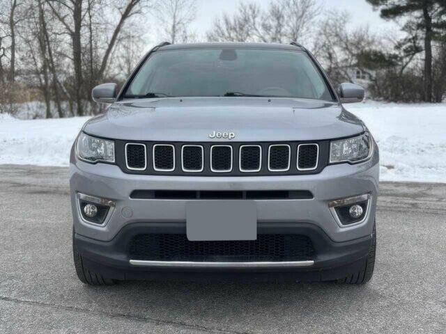 Серый Джип Компас, объемом двигателя 2.4 л и пробегом 38 тыс. км за 9000 $, фото 1 на Automoto.ua