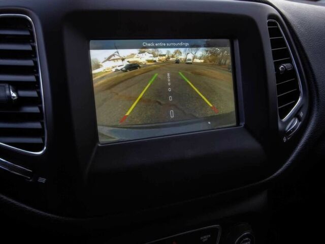 Сірий Джип Compass, об'ємом двигуна 2.4 л та пробігом 46 тис. км за 10400 $, фото 12 на Automoto.ua