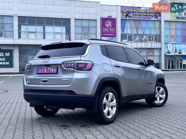 Серый Джип Компас, объемом двигателя 2.4 л и пробегом 40 тыс. км за 16800 $, фото 2 на Automoto.ua