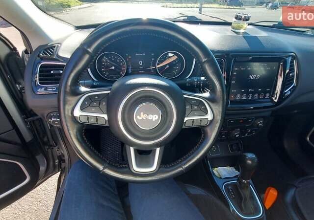 Джип Compass 2019 у Одесі на Automoto.ua Сірий Джип Compass, об'ємом двигуна 2.36 л та пробігом 148 тис. км за 17000 $, фото 6 на Automoto.ua