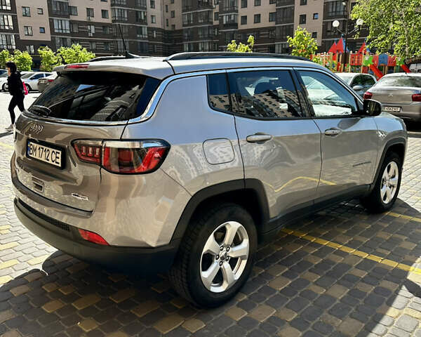 Сірий Джип Compass, об'ємом двигуна 2.36 л та пробігом 47 тис. км за 14999 $, фото 3 на Automoto.ua