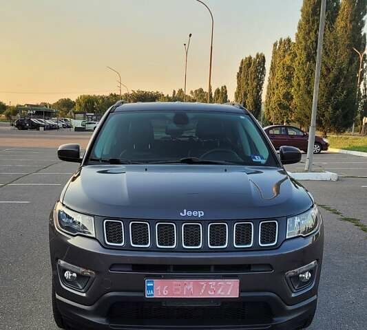 Серый Джип Компас, объемом двигателя 2.36 л и пробегом 65 тыс. км за 17500 $, фото 1 на Automoto.ua