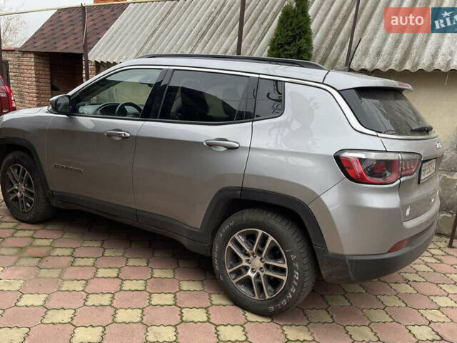 Серый Джип Компас, объемом двигателя 2.36 л и пробегом 48 тыс. км за 15500 $, фото 2 на Automoto.ua