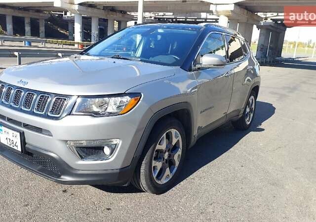 Джип Compass 2019 у Одесі на Automoto.ua Сірий Джип Compass, об'ємом двигуна 2.36 л та пробігом 148 тис. км за 17000 $, фото 7 на Automoto.ua