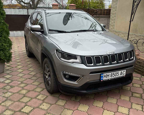 Серый Джип Компас, объемом двигателя 2.36 л и пробегом 48 тыс. км за 15500 $, фото 1 на Automoto.ua