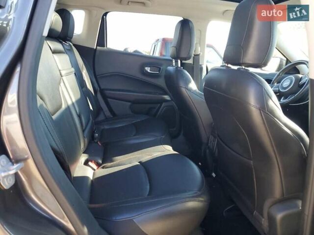 Серый Джип Компас, объемом двигателя 2.36 л и пробегом 105 тыс. км за 2900 $, фото 9 на Automoto.ua