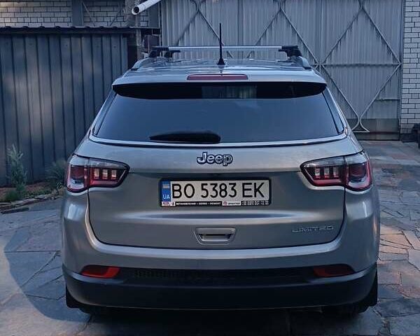Сірий Джип Compass, об'ємом двигуна 2.4 л та пробігом 132 тис. км за 16800 $, фото 4 на Automoto.ua