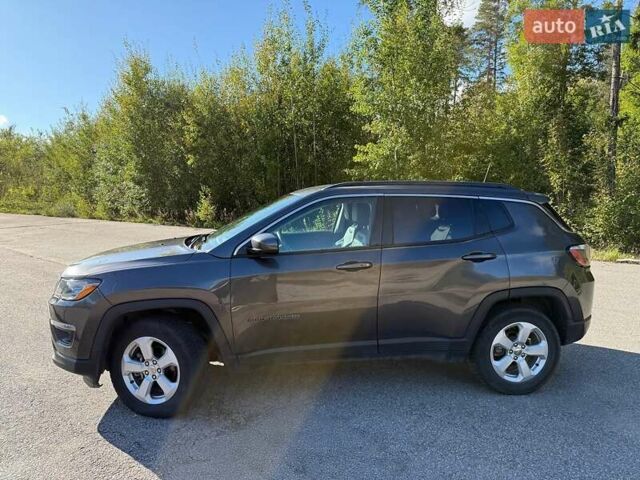 Серый Джип Компас, объемом двигателя 2.36 л и пробегом 48 тыс. км за 17900 $, фото 10 на Automoto.ua