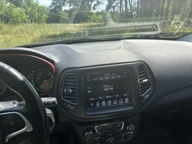 Серый Джип Компас, объемом двигателя 2.4 л и пробегом 135 тыс. км за 14200 $, фото 6 на Automoto.ua