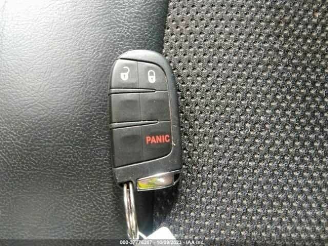 Серый Джип Компас, объемом двигателя 2.4 л и пробегом 23 тыс. км за 4500 $, фото 8 на Automoto.ua