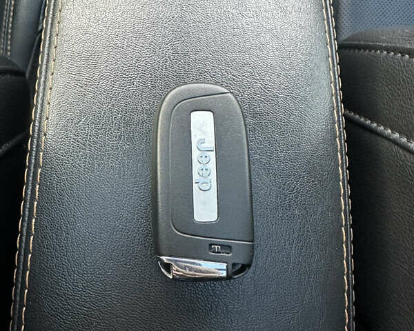 Сірий Джип Compass, об'ємом двигуна 2.36 л та пробігом 187 тис. км за 17700 $, фото 33 на Automoto.ua