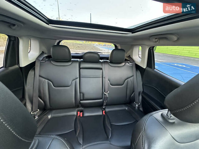 Сірий Джип Compass, об'ємом двигуна 2.36 л та пробігом 187 тис. км за 17700 $, фото 41 на Automoto.ua