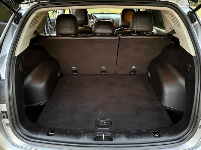 Серый Джип Компас, объемом двигателя 2.4 л и пробегом 38 тыс. км за 10000 $, фото 13 на Automoto.ua