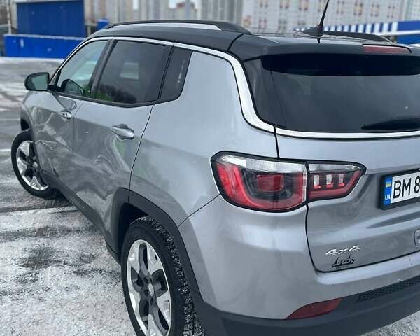 Джип Компас 2019 в Киеве на Automoto.ua Серый Джип Компас, объемом двигателя 2.36 л и пробегом 127 тыс. км за 17000 $, фото 2 на Automoto.ua