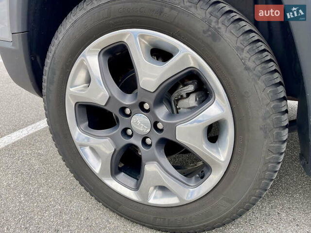 Сірий Джип Compass, об'ємом двигуна 2.36 л та пробігом 187 тис. км за 17700 $, фото 19 на Automoto.ua