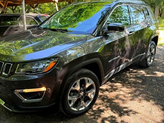 Сірий Джип Compass, об'ємом двигуна 2.4 л та пробігом 114 тис. км за 14500 $, фото 1 на Automoto.ua