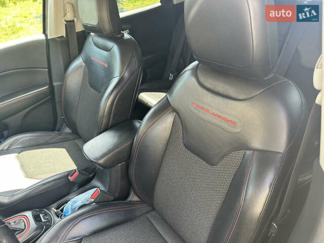 Серый Джип Компас, объемом двигателя 2.36 л и пробегом 135 тыс. км за 15100 $, фото 11 на Automoto.ua