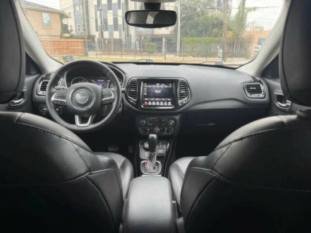 Серый Джип Компас, объемом двигателя 2.4 л и пробегом 34 тыс. км за 8500 $, фото 9 на Automoto.ua