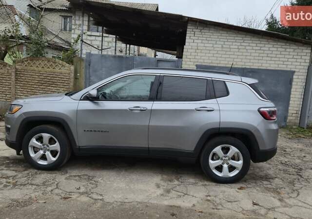 Сірий Джип Compass, об'ємом двигуна 2.36 л та пробігом 94 тис. км за 17100 $, фото 2 на Automoto.ua