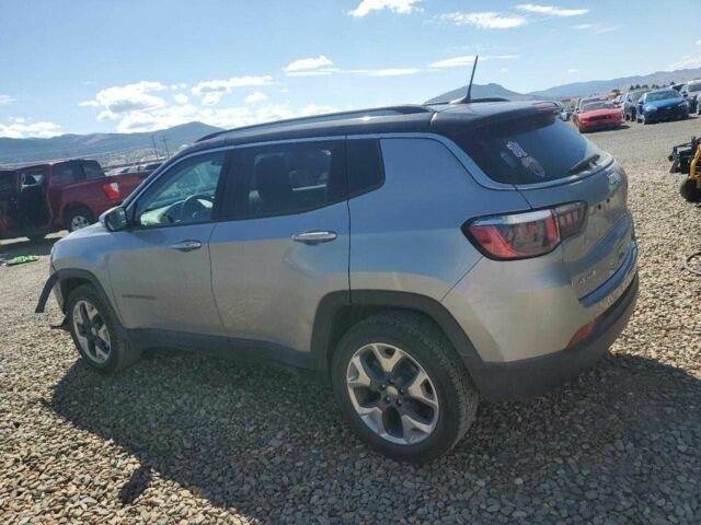 Сірий Джип Compass, об'ємом двигуна 2.4 л та пробігом 70 тис. км за 2000 $, фото 1 на Automoto.ua