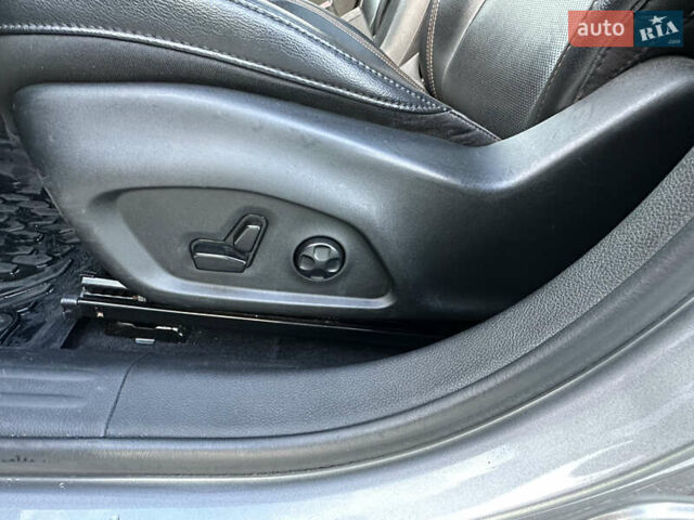 Сірий Джип Compass, об'ємом двигуна 2.36 л та пробігом 187 тис. км за 17700 $, фото 32 на Automoto.ua